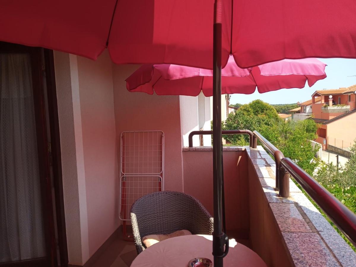 Apartmani Alma Пула Экстерьер фото