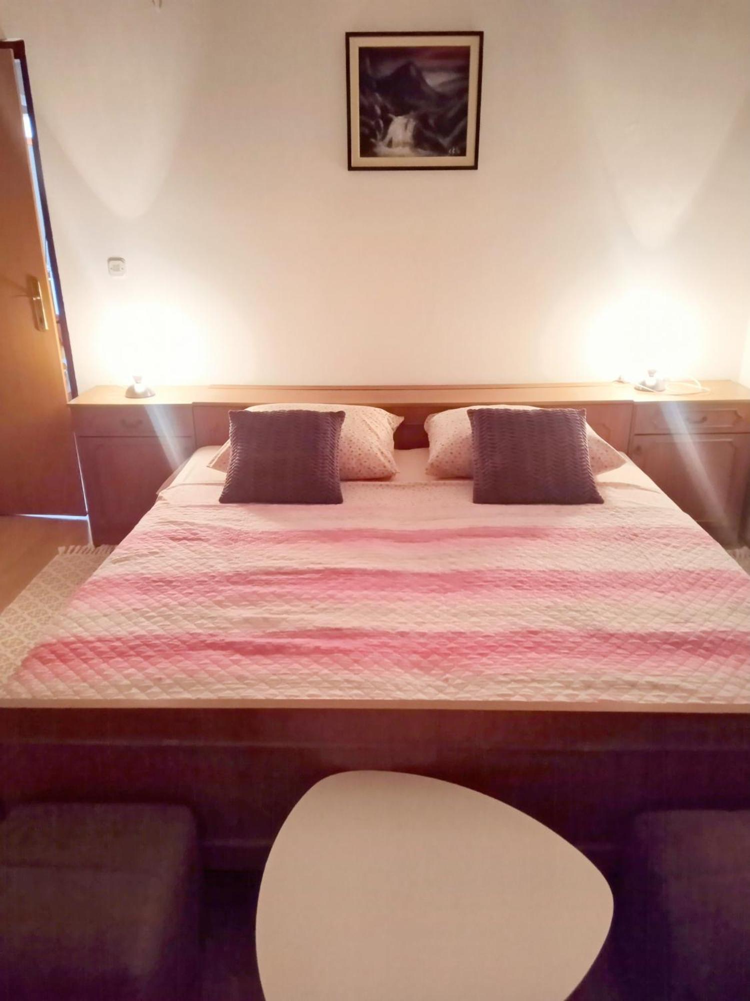 Apartmani Alma Пула Экстерьер фото