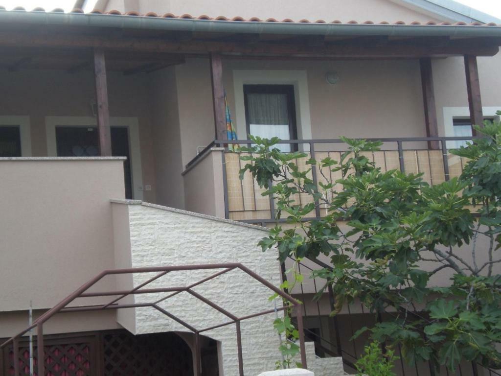 Apartmani Alma Пула Экстерьер фото